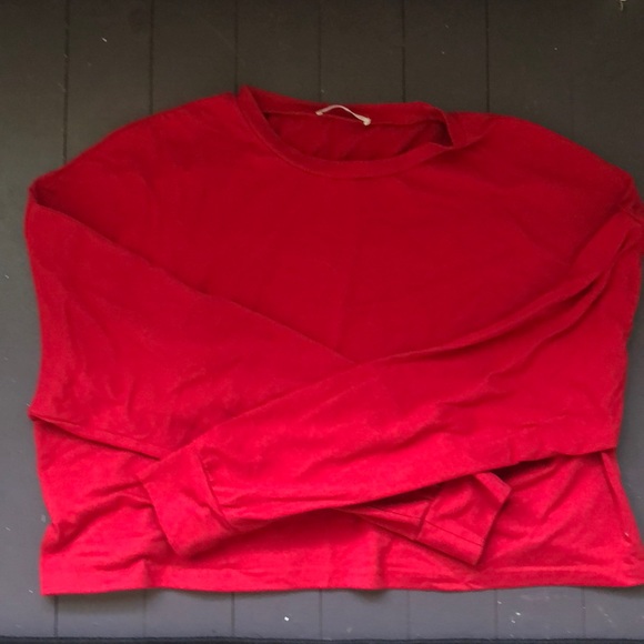 boxy long sleeve red teeshirt - Picture 1 of 1